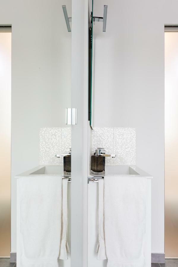 Penthouse 41 In Trastevere With Big Terrace Rome Exterior photo